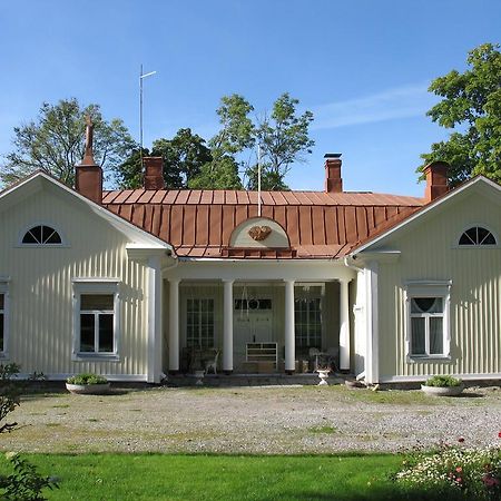Vohloisten Kartano Lojo Rum bild